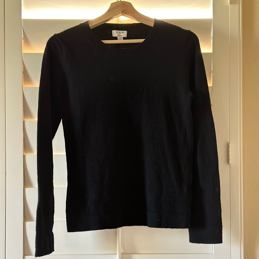 🍍 J Crew black sweater🍍